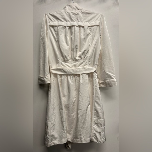 Romeo + Juliet Couture White Trench Coat Belt Big Buttons Pockets Size Small - Picture 7 of 11
